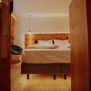 https://altstadtmittehotel.com-bavaria.com